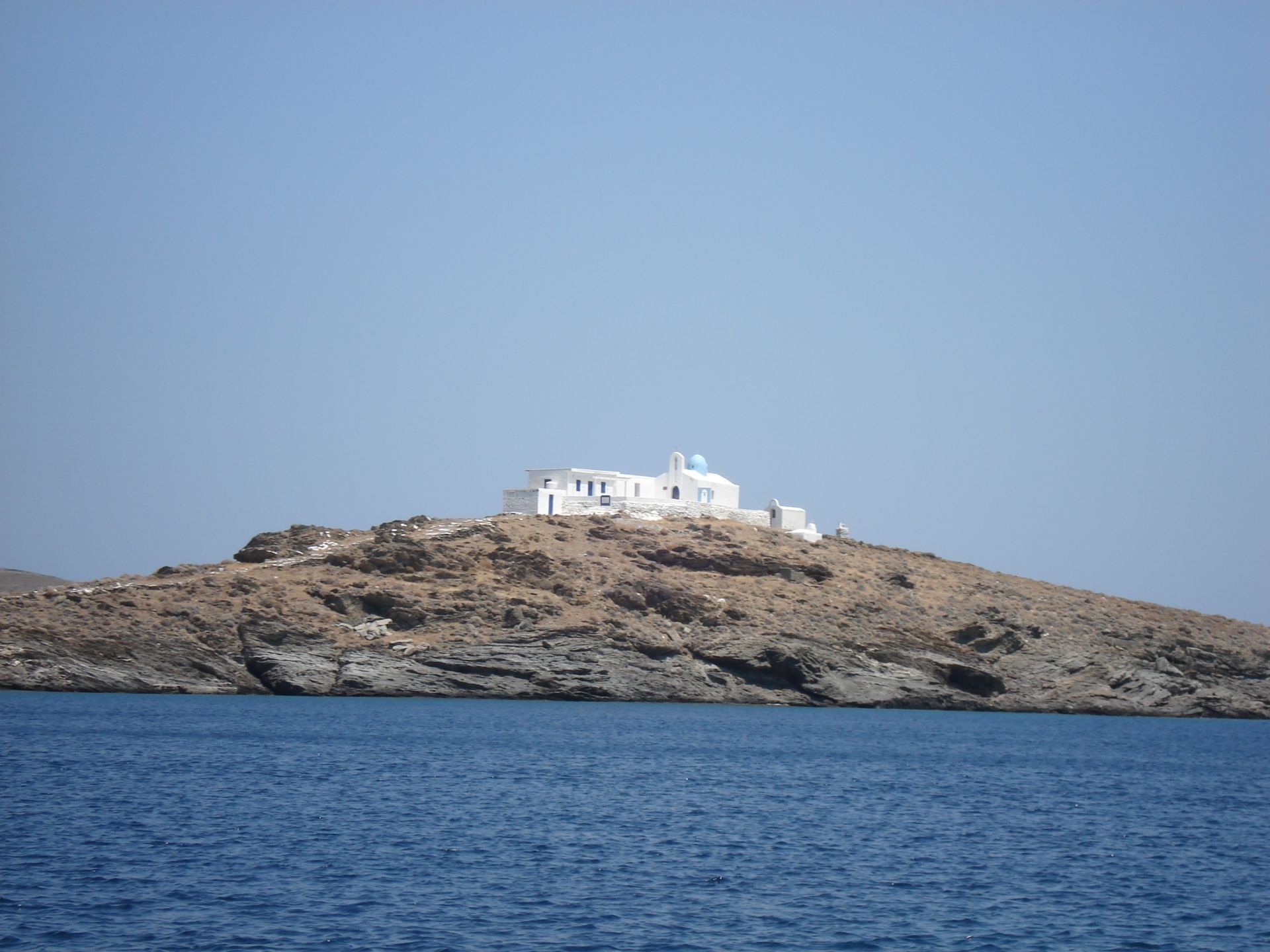 saint_stephen_church_in_kythnos-