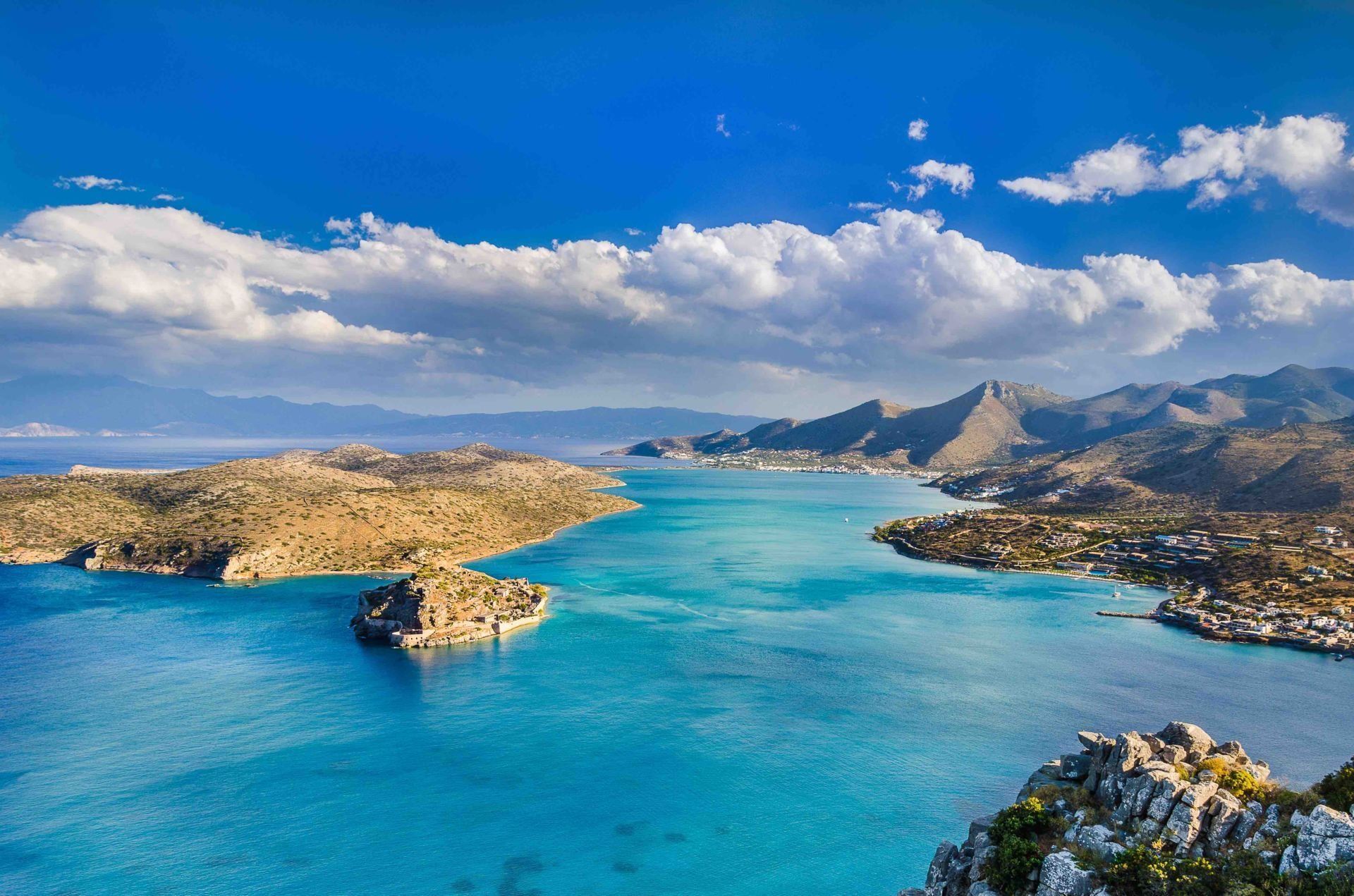 elounda-greece-sothebys-internat